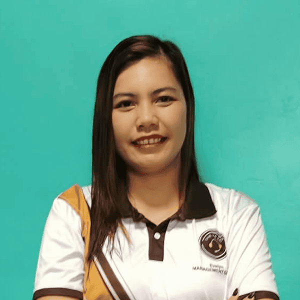 Evelyn Laguares, Marketing Lead